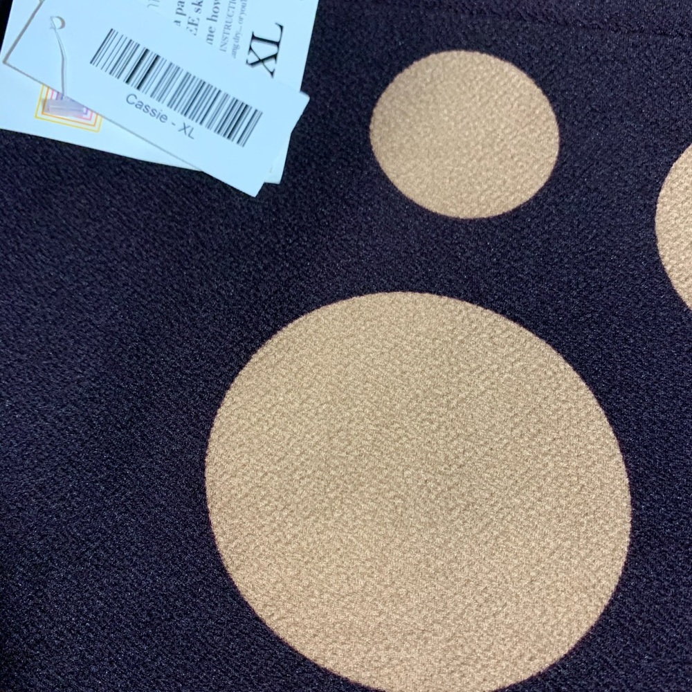 NWT LuLaRoe Cassie skirt - Picture 2 of 2
